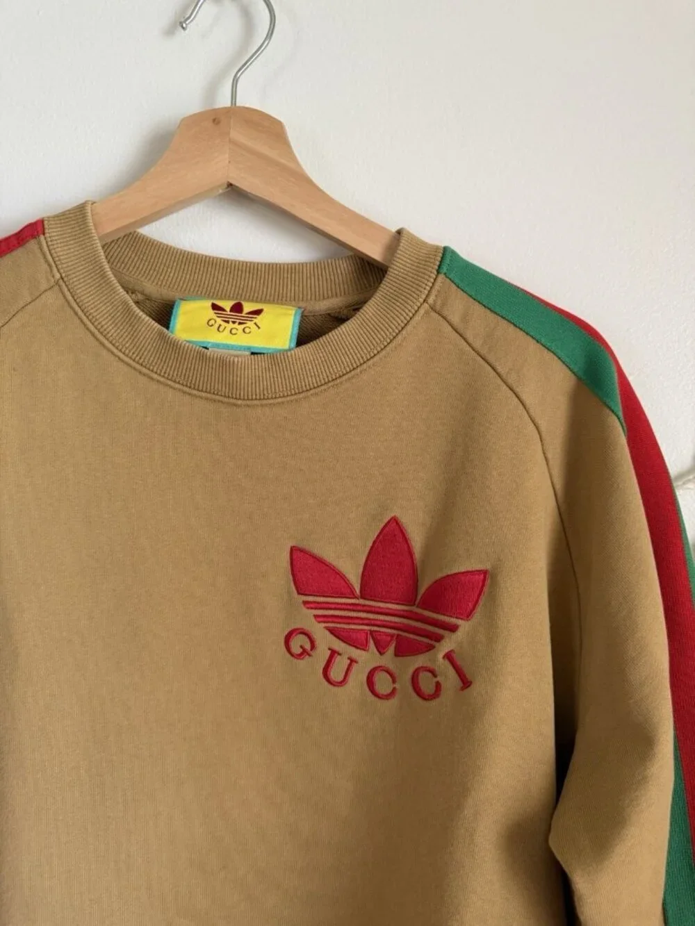 Gucci x Adidas Cotton Jersey Trefoil Sweatshirt Camel Brown Logo Sporty Preppy L